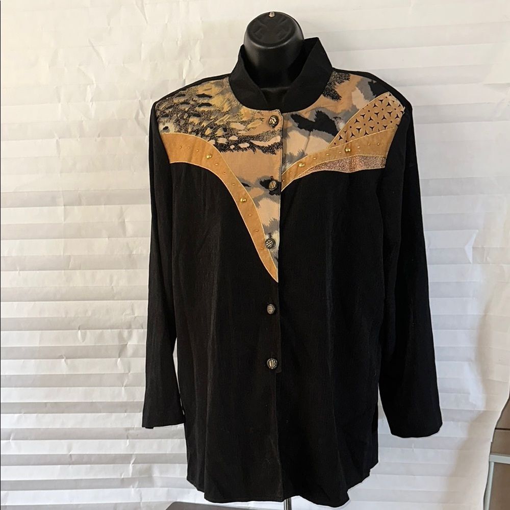 City Girl Sport Black Animal Print Blouse Women's Casual Top